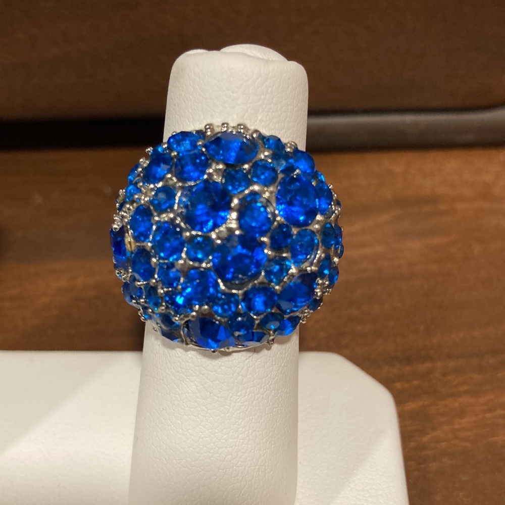 NWOT - Cobalt Blue Silvertone Stretch Multi-Stone Cocktail Ring